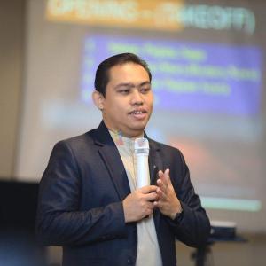 Motivator Tegal Profesional Top.1! Untuk Training Motivasi SDM Unggul (WA: 0819-4654-8000)